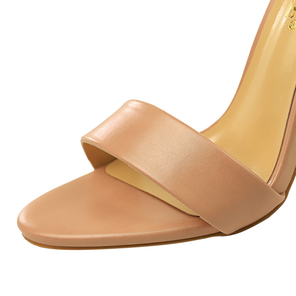 Women Black-White Concise Leat - đánh giá và giá Casual Sandal Leather