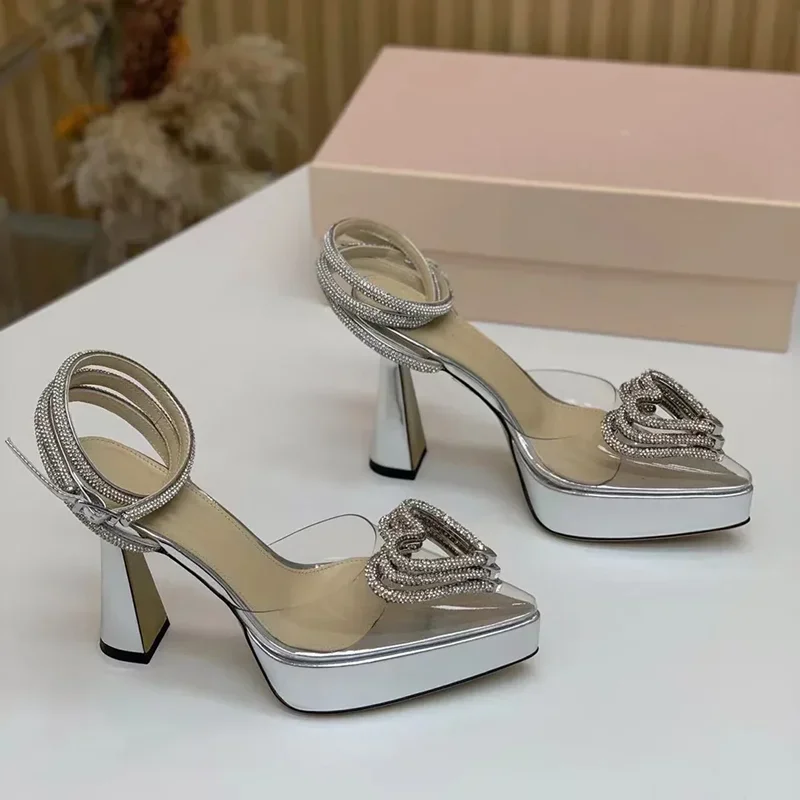 Platform Crystal Love Decorati - đánh giá và giá Casual Sandal Leather